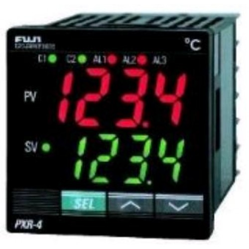 1 pcs New  FUJI PXR4TAY1-MW000-C Temperature Controller 